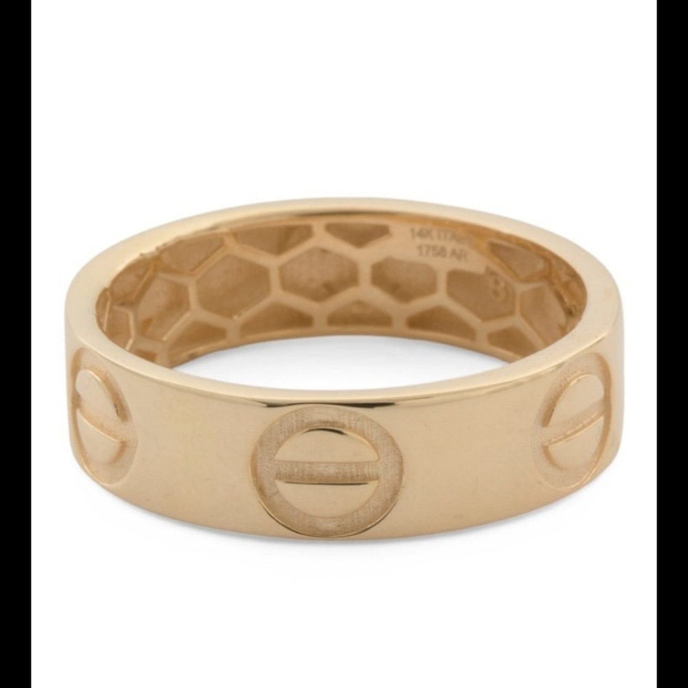 Golden Clef 14kt Engraved Design Ring